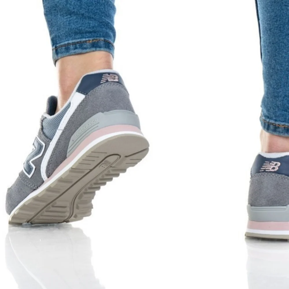 NWT Retired NB 996 Retro Running Shoe Sneaker Grey / Navy / Pink - Picture 13 of 16